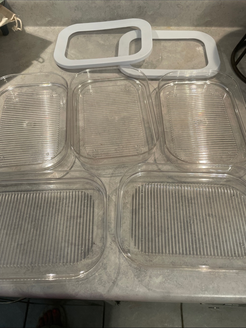 Food Storage Set - Stackable Containers - Picture 3 of 7